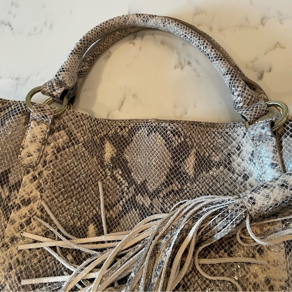 G.I.L.I. Python Snake print leather hobo bag gold tone hardware - Picture 9 of 11